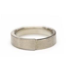 Gedenkring GRH04 14 krt. goud